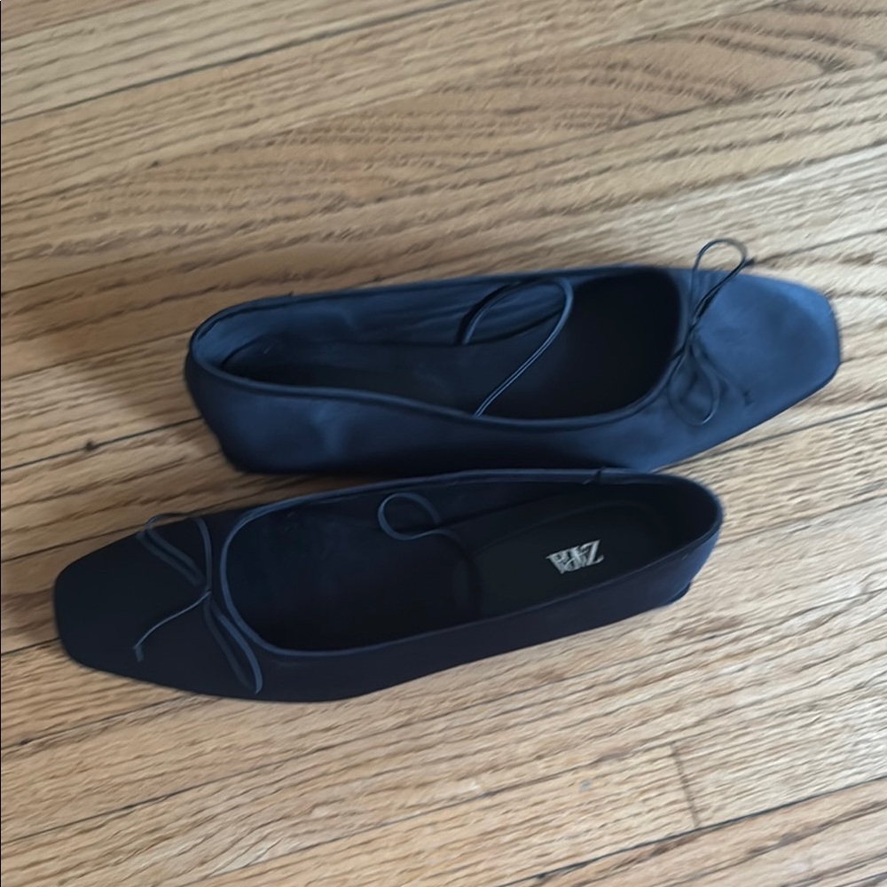 Zara Black Flats Classic Loafers